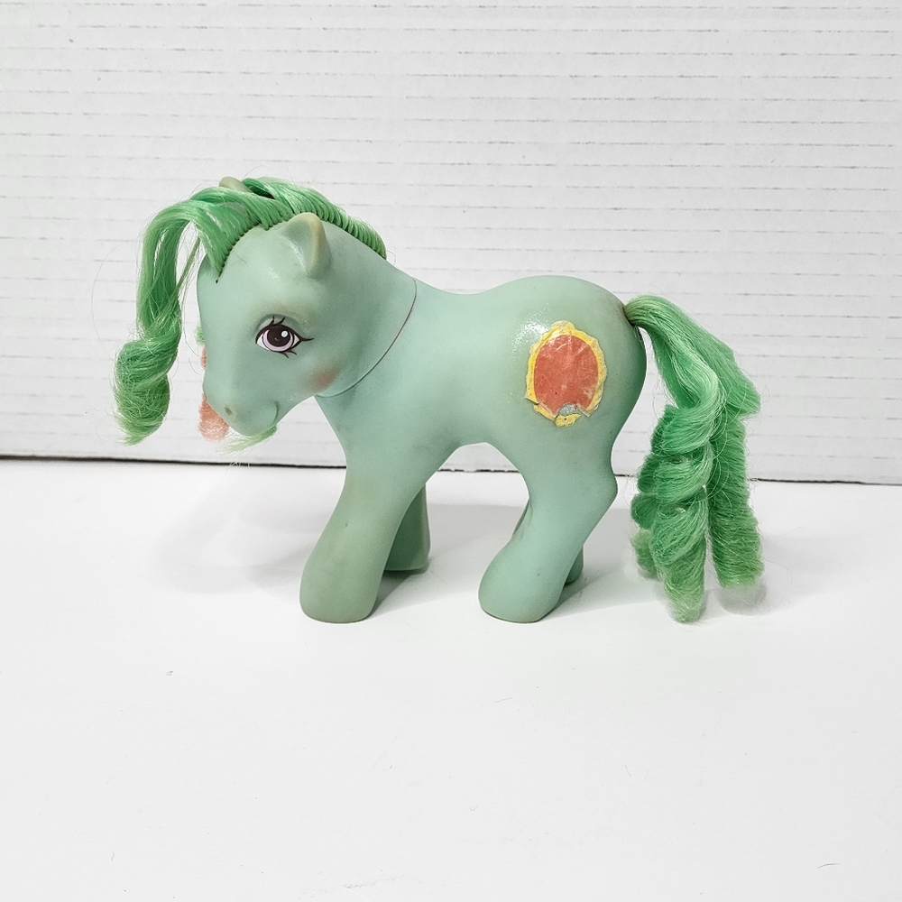 Vintage 1980s G1 My Little Pony, Magic Message Pony, "Mirror Mirror" (flawed)